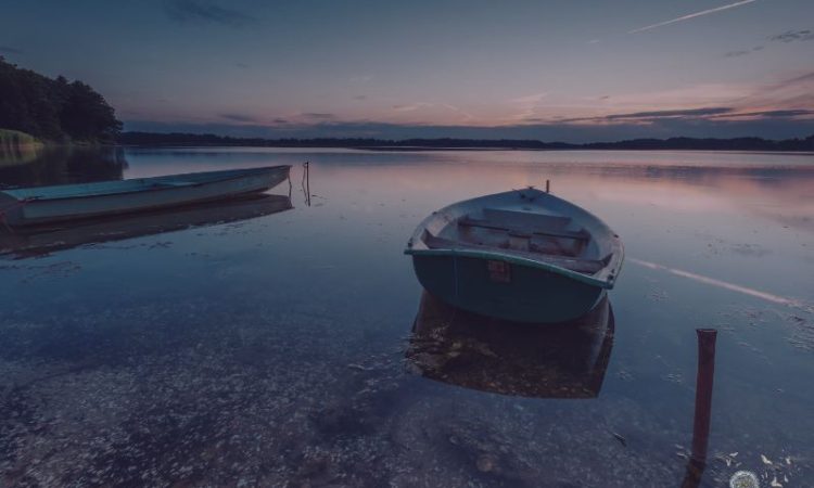 Boat on a boating lake.